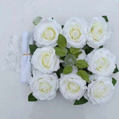 decoration-voiture-mariage-rose-blanche