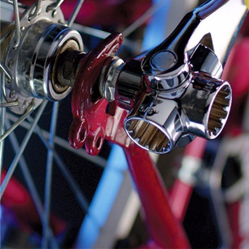 Clé à douille | Multi Wrench™ - Soigne Ton Char