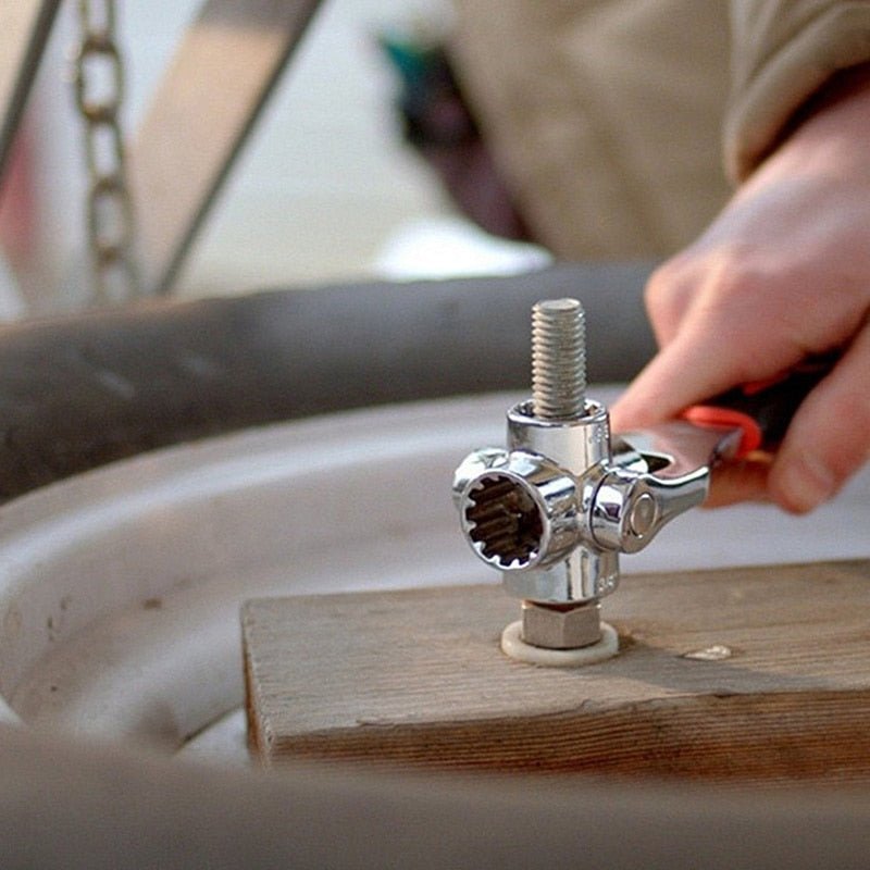 Clé à douille | Multi Wrench™ - Soigne Ton Char