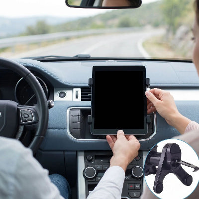 support tablette pour voiture avec des gens dans voiture