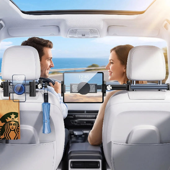 support tablette voiture dans voiture sur appui-tête avec gens en voiture
