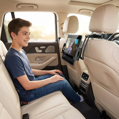 support tablette voiture bras télescopique et adolescent qui regarde sa tablette